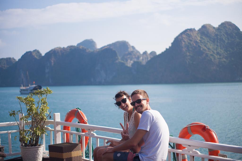 Hotel Golden Star Cruise Nan Giang Exteriér fotografie